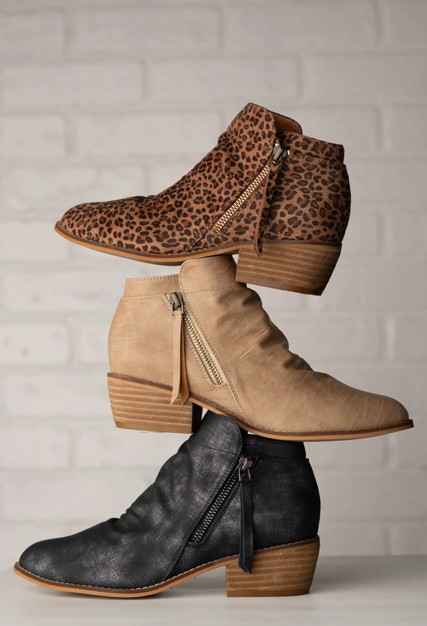 Butternut Boots - Small Leopard