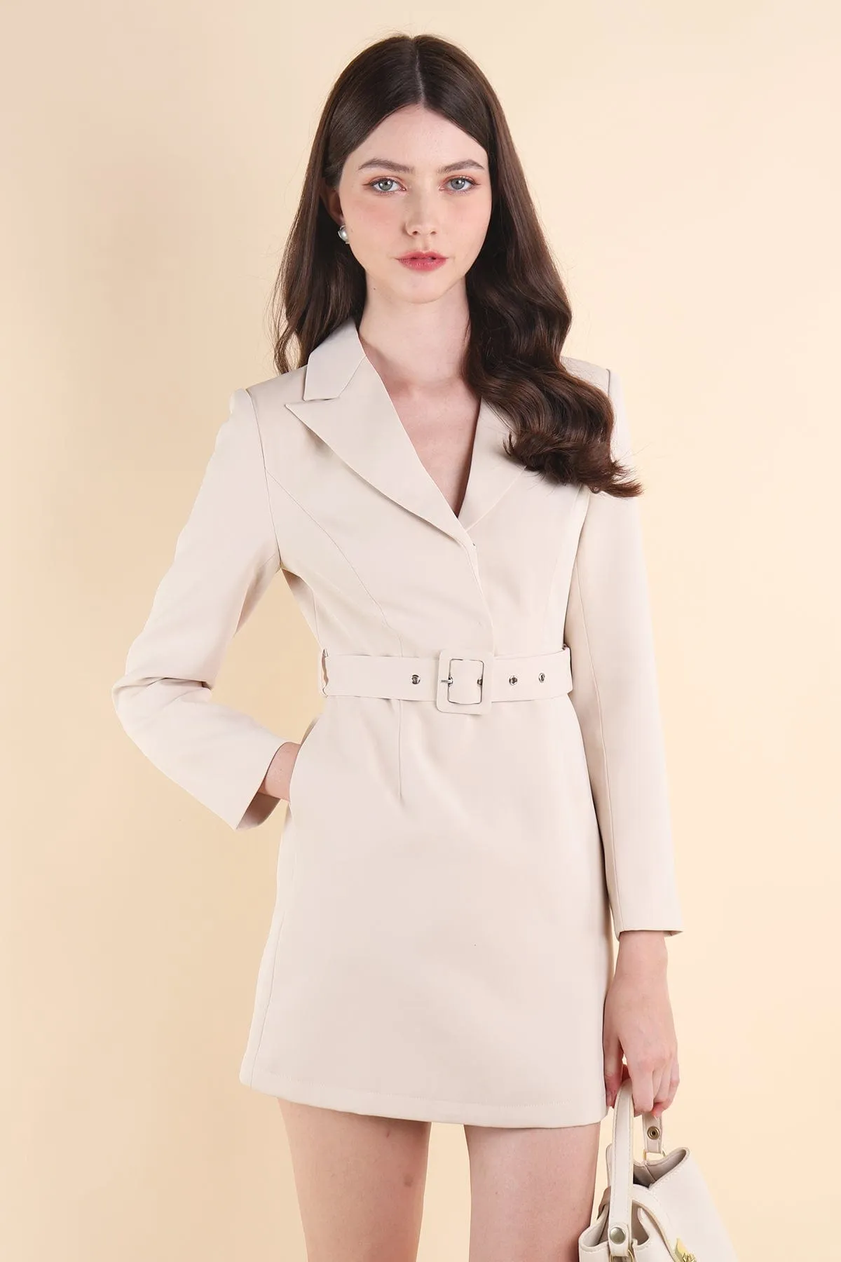 EMPORIA BLAZER WORK DRESS IN ECRU