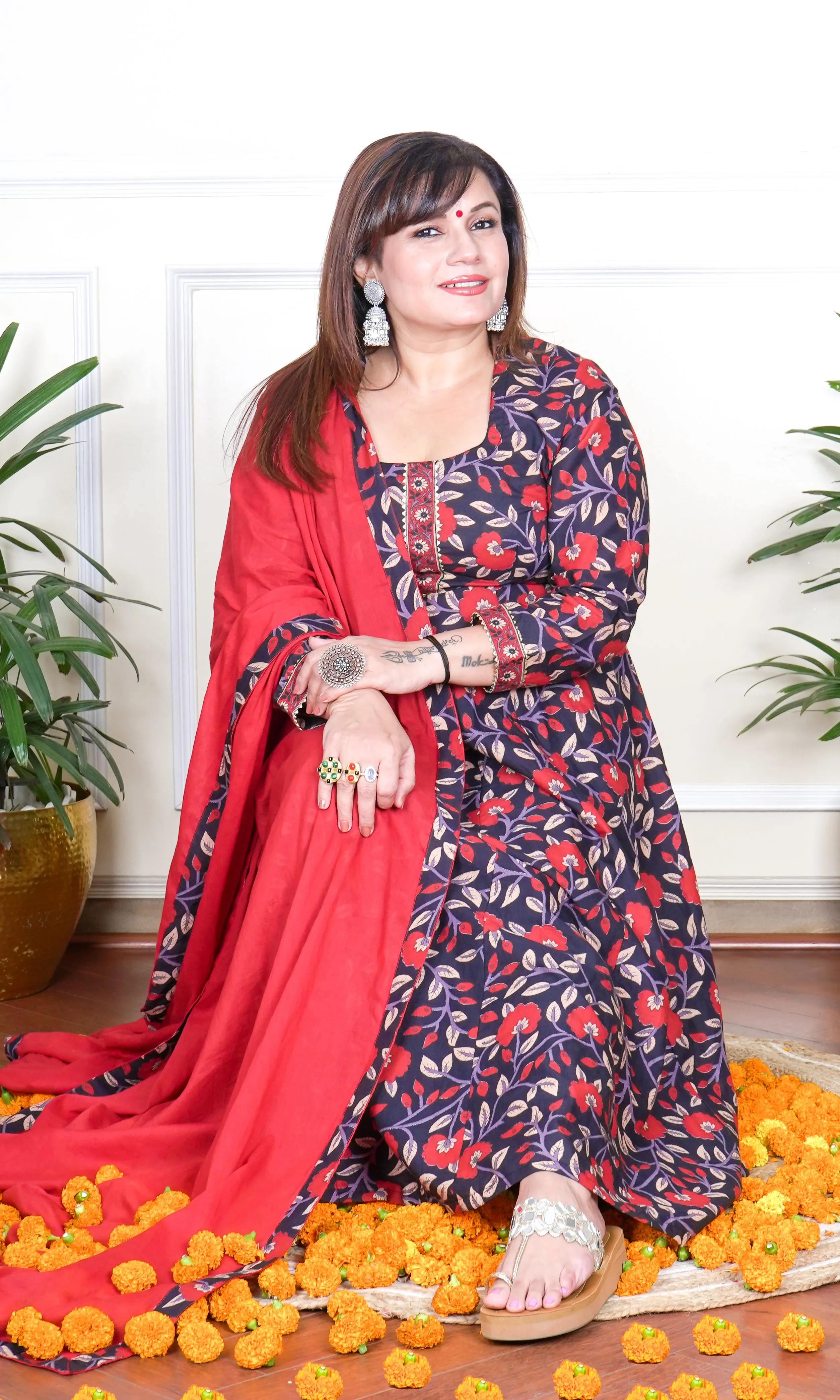 FLORAL PRINTED GOTA NECKLINE KALIDAAR KURTA WITH PANT AND DUPATTA