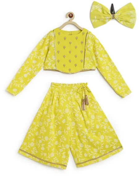 Girls Combo Co-ord Set And Bow Hairclip Print- Yellow